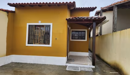 EXCELENTE CASA EM ITAIPUAÇU