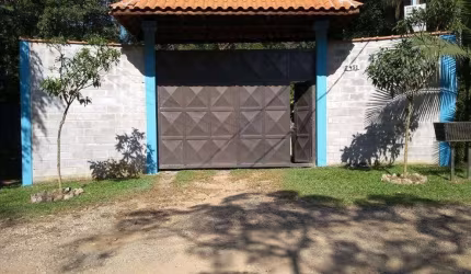 Chácara para Venda em São Bernardo do Campo, Dos Finco, 3 dormitórios, 1 suíte, 2 banheiros