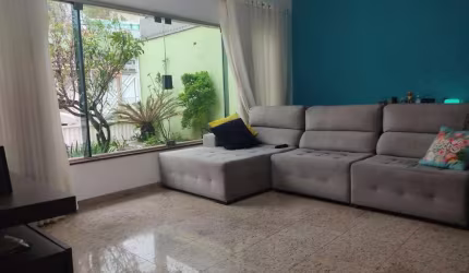 Sobrado para Venda em Santo André, Jardim, 3 dormitórios, 1 suíte, 2 banheiros, 2 vagas