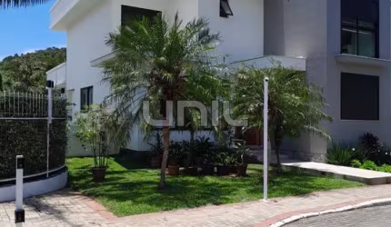 Casa em condomínio fechado com 4 quartos à venda na Avenida Luiz Boiteux Piazza, 4500, Cachoeira do Bom Jesus, Florianópolis, 425 m2 por R$ 2.390.000