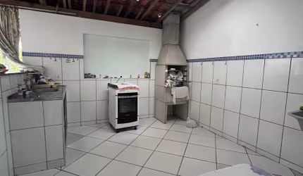 Casa à venda em Caraguatatuba-SP