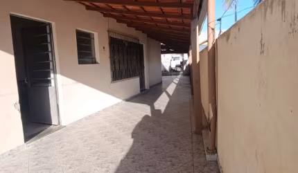 Ótima casa Lado Praia com 2 quartos, 2 banheiros em Caraguatatuba-SP