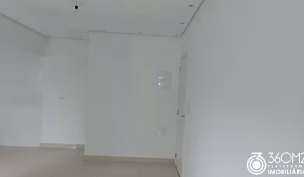 Apartamento sem Condomínio para Venda em Santo André, Vila Curuçá, 3 dormitórios, 1 suíte, 2 banheiros, 2 vagas