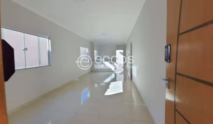 Casa à venda, 3 quartos, 1 suíte, 5 vagas, Nova Uberlândia - Uberlândia/MG