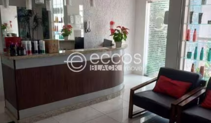 Imóvel Comercial à venda, 3 vagas, Nossa Senhora Aparecida - Uberlândia/MG