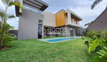 Casa em condomínio à venda, 4 quartos, 4 suítes, 2 vagas, Nova Uberlândia - Uberlândia/MG