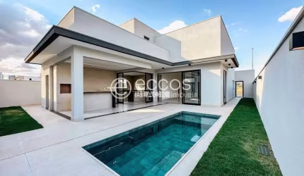 Casa em condomínio à venda, 3 quartos, 1 suíte, 4 vagas, Jardim Sul - Uberlândia/MG