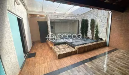Casa à venda, 3 quartos, 1 suíte, 2 vagas, Jardim Inconfidência - Uberlândia/MG