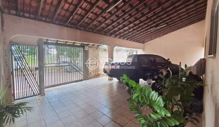 Casa à venda, 3 quartos, 1 suíte, 2 vagas, Taiaman - Uberlândia/MG