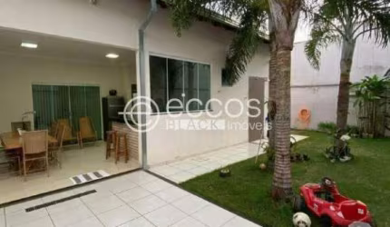 Casa à venda, 3 quartos, 3 suítes, 3 vagas, Vigilato Pereira - Uberlândia/MG