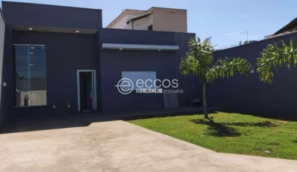 Casa à venda, 3 quartos, 1 suíte, 5 vagas, Pampulha - Uberlândia/MG