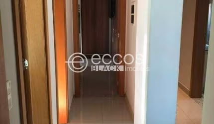 Apartamento à venda, 3 quartos, 1 suíte, 1 vaga, Presidente Roosevelt - Uberlândia/MG