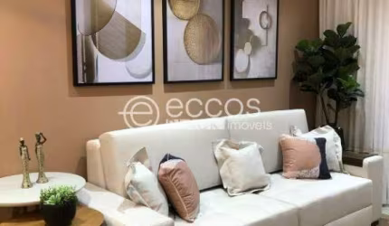 Apartamento à venda, 2 quartos, 1 suíte, 2 vagas, Santa Mônica - Uberlândia/MG