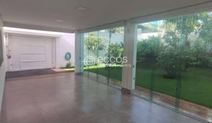 Casa à venda, 4 quartos, 4 suítes, 1 vaga, City Uberlândia - Uberlândia/MG