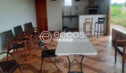 Chácara à venda, 2 quartos, 1 suíte, Área Rural de Uberlândia - Uberlândia/MG