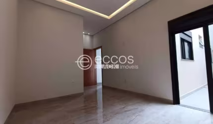 Casa em condomínio à venda, 3 quartos, 1 suíte, 3 vagas, Alto Umuarama - Uberlândia/MG