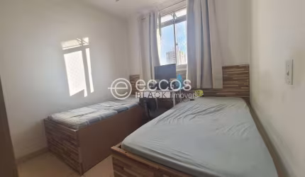 Cobertura à venda, 2 quartos, 1 vaga, Osvaldo Rezende - Uberlândia/MG