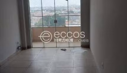 Apartamento à venda, 3 quartos, 1 suíte, 2 vagas, Jardim Brasília - Uberlândia/MG