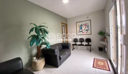 Casa à venda, 6 quartos, Brasil - Uberlândia/MG
