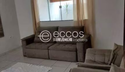 Casa à venda, 4 quartos, 1 suíte, 3 vagas, Jardim Inconfidência - Uberlândia/MG