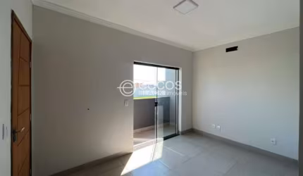 Apartamento à venda, 3 quartos, 1 suíte, 2 vagas, Alto Umuarama - Uberlândia/MG