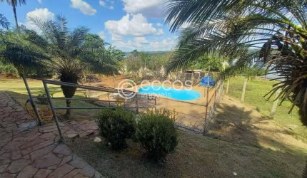 Chácara à venda, 2 quartos, Área Rural de Uberlândia - Uberlândia/MG
