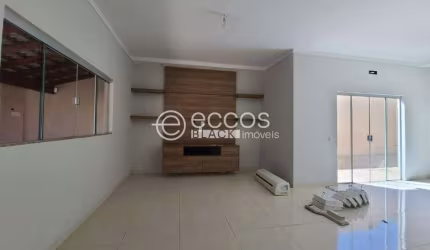 Casa à venda, 3 quartos, 2 suítes, 3 vagas, São Jorge - Uberlândia/MG