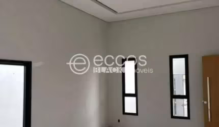 Casa à venda, 3 quartos, 3 suítes, 2 vagas, INTERLAGOS - ARAGUARI/MG