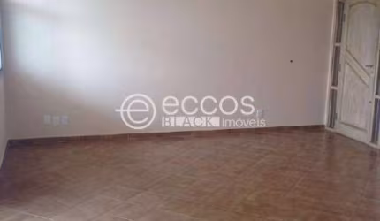 Apartamento à venda, 3 quartos, 1 suíte, 2 vagas, Martins - Uberlândia/MG