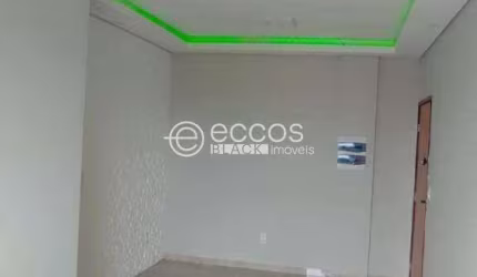 Apartamento à venda, 3 quartos, 1 suíte, 2 vagas, Jardim Holanda - Uberlândia/MG