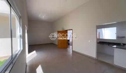 Casa à venda, 2 quartos, 1 suíte, 2 vagas, Laranjeiras - Uberlândia/MG