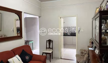 Casa à venda, 4 quartos, 2 suítes, 2 vagas, Cazeca - Uberlândia/MG