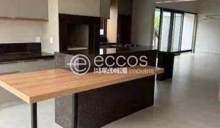 Casa em condomínio à venda, 4 quartos, 3 suítes, Granja Marileusa - Uberlândia/MG