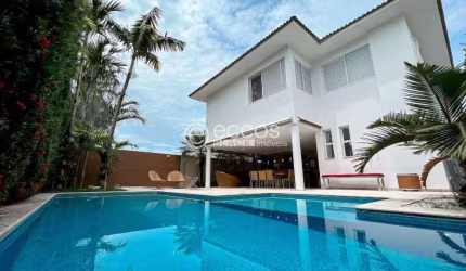 Casa em condomínio à venda, 4 quartos, 4 suítes, 2 vagas, Morada da Colina - Uberlândia/MG