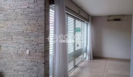 Imóvel Comercial para aluguel, 25 vagas, Morada da Colina - Uberlândia/MG