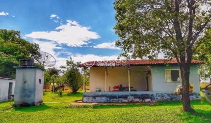 Fazenda à venda, 3 quartos, ÁREA RURAL DE ARAGUARI - ARAGUARI/MG