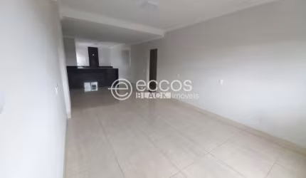 Apartamento para aluguel, 3 quartos, 1 suíte, 1 vaga, Tibery - Uberlândia/MG