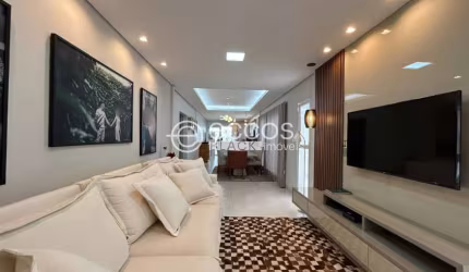 Casa à venda, 3 quartos, 3 suítes, 2 vagas, Brasil - Uberlândia/MG