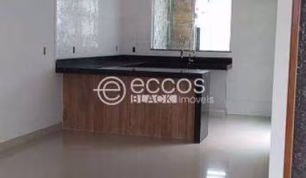 Casa à venda, 3 quartos, 1 suíte, 2 vagas, Laranjeiras - Uberlândia/MG