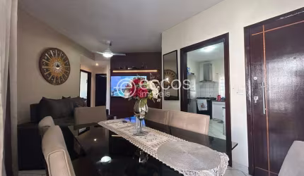 Apartamento à venda, 3 quartos, 1 suíte, 2 vagas, Jardim Finotti - Uberlândia/MG
