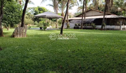 Chácara à venda, 2 quartos, 1 suíte, 2 vagas, Parque das Américas - Uberlândia/MG