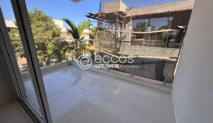 Casa em condomínio para aluguel, 4 quartos, 4 suítes, 4 vagas, Jardim Karaíba - Uberlândia/MG
