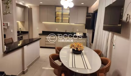 Apartamento à venda, 2 quartos, 1 suíte, 2 vagas, Cazeca - Uberlândia/MG
