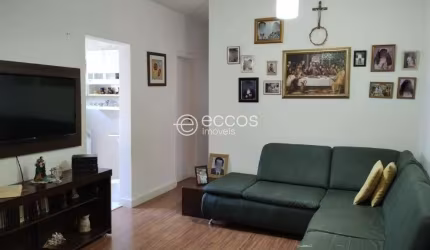 Apartamento à venda, 3 quartos, 1 suíte, 1 vaga, Santa Luzia - Uberlândia/MG