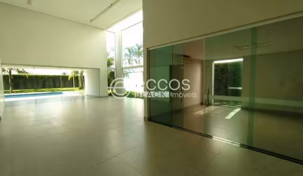 Casa à venda, 3 quartos, 3 suítes, 4 vagas, Morada da Colina - Uberlândia/MG