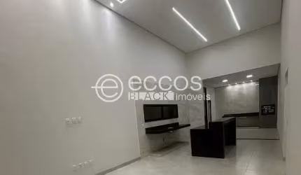 Casa à venda, 3 quartos, 1 suíte, 3 vagas, Jardim Europa - Uberlândia/MG