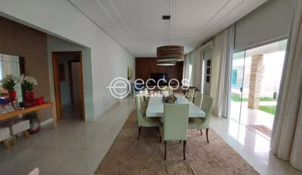 Casa à venda, 4 quartos, 4 suítes, 4 vagas, Jardim Karaíba - Uberlândia/MG