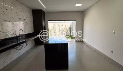 Casa em condomínio à venda, 3 quartos, 3 suítes, 2 vagas, Grand Ville - Uberlândia/MG
