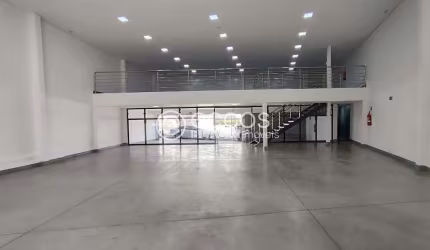 Loja para aluguel, 4 vagas, Centro - Uberlândia/MG