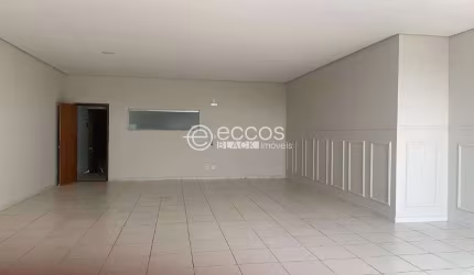 Sala comercial para aluguel, Brasília - ARAGUARI/MG